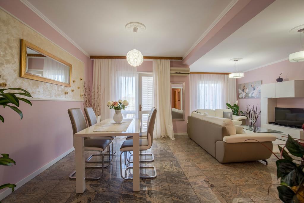Apartments Ragusa Ровинь Экстерьер фото