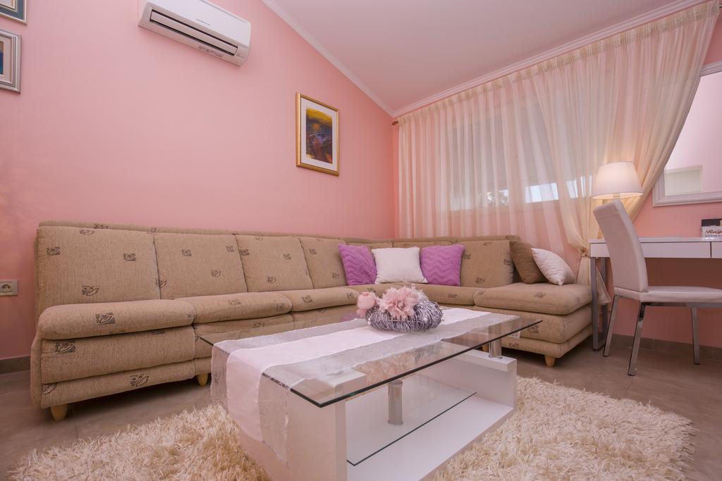Apartments Ragusa Ровинь Экстерьер фото