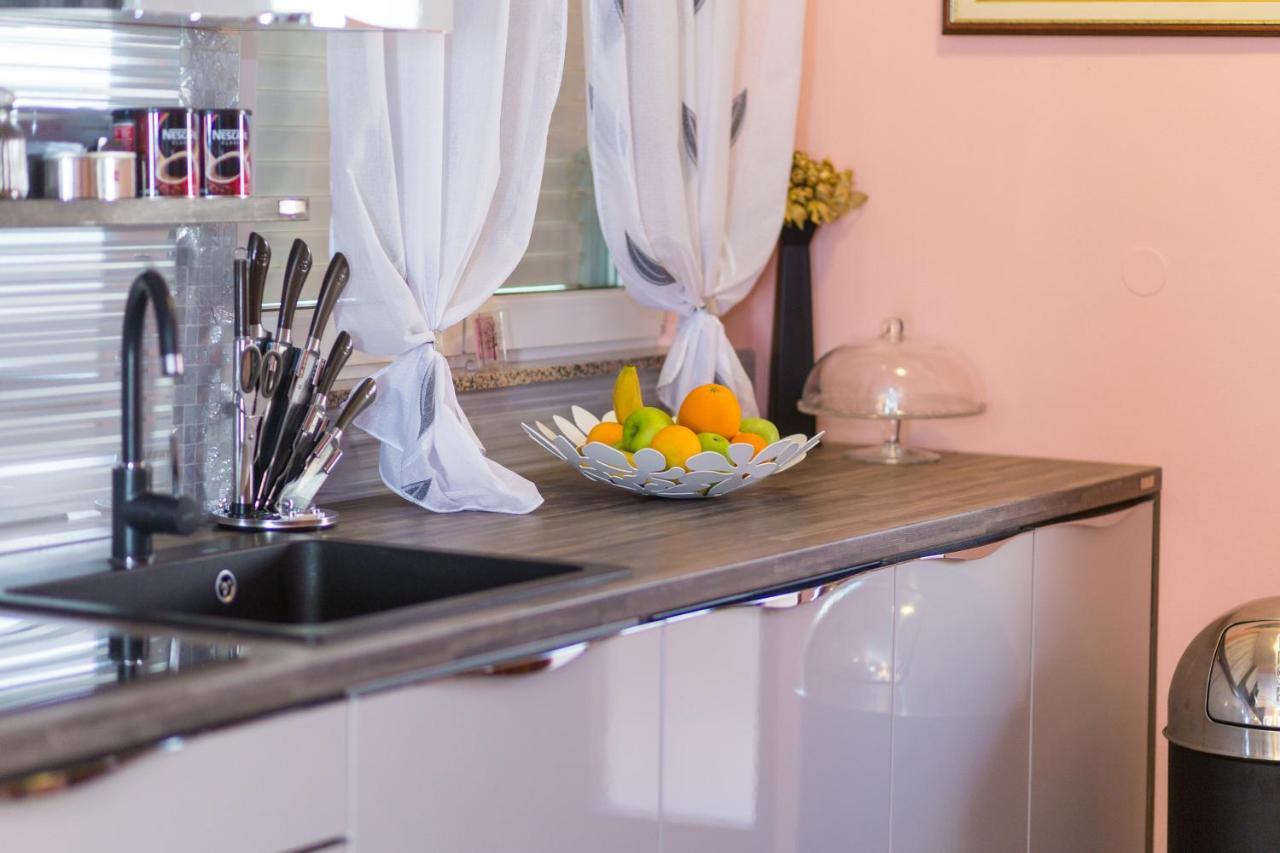 Apartments Ragusa Ровинь Экстерьер фото